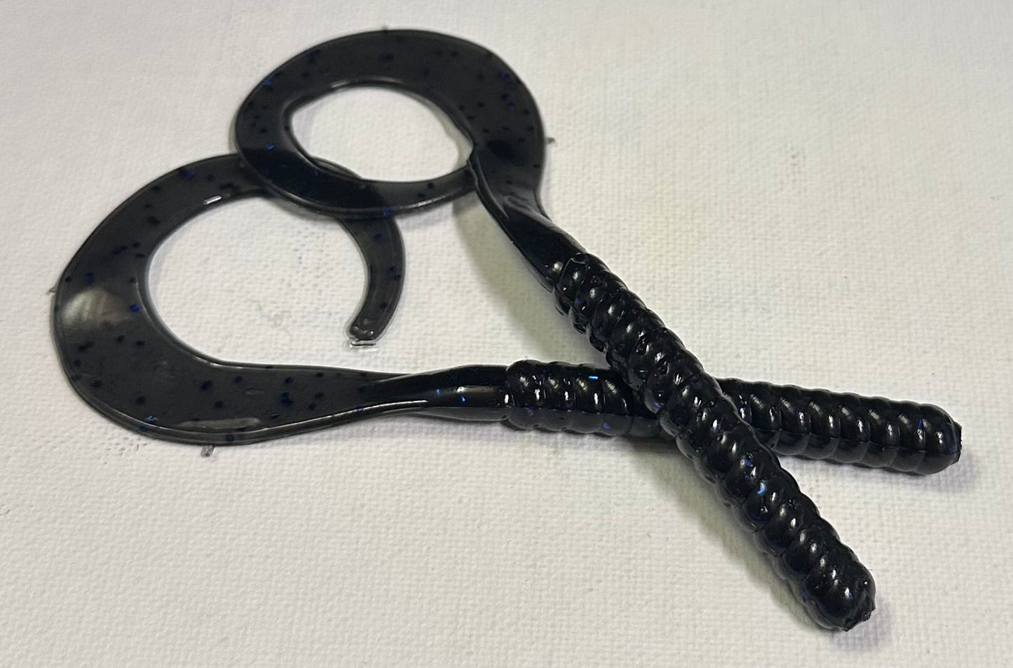 7” Ribbon tail Black/blue